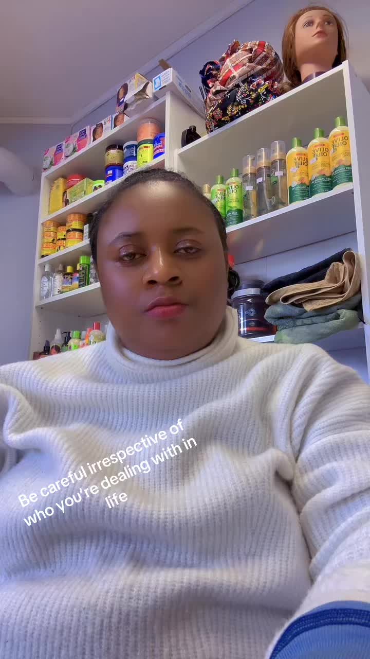 @Shikau Afro Salon (Chufi)