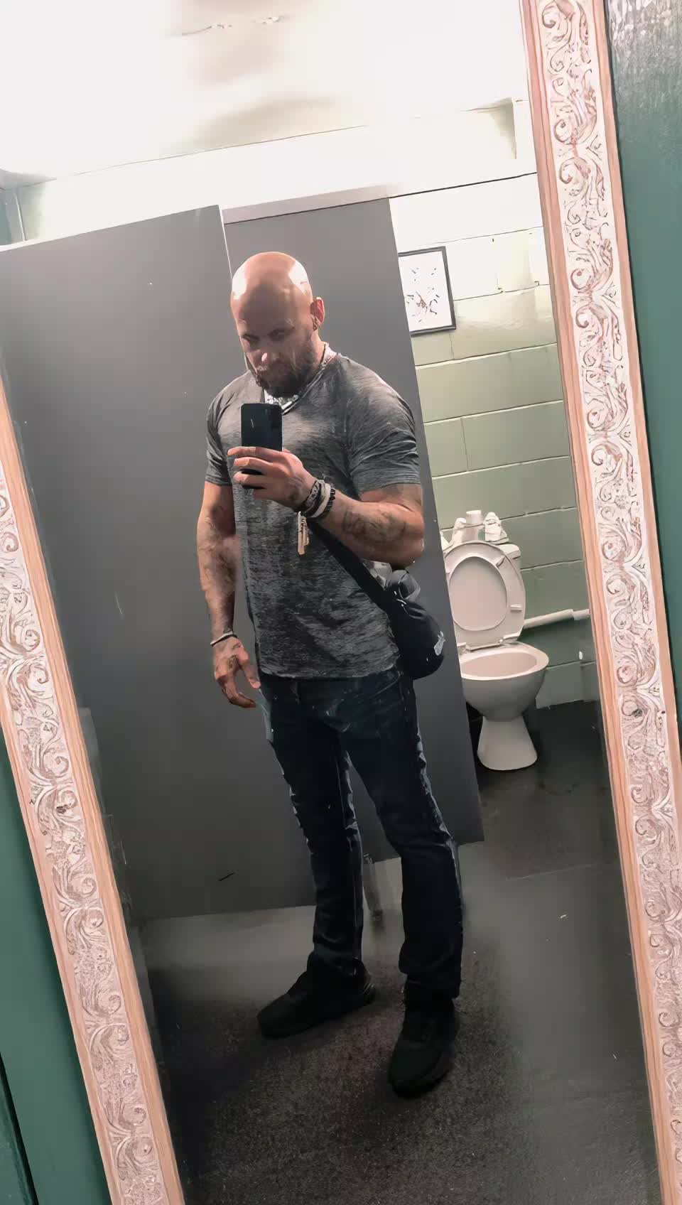 @CT