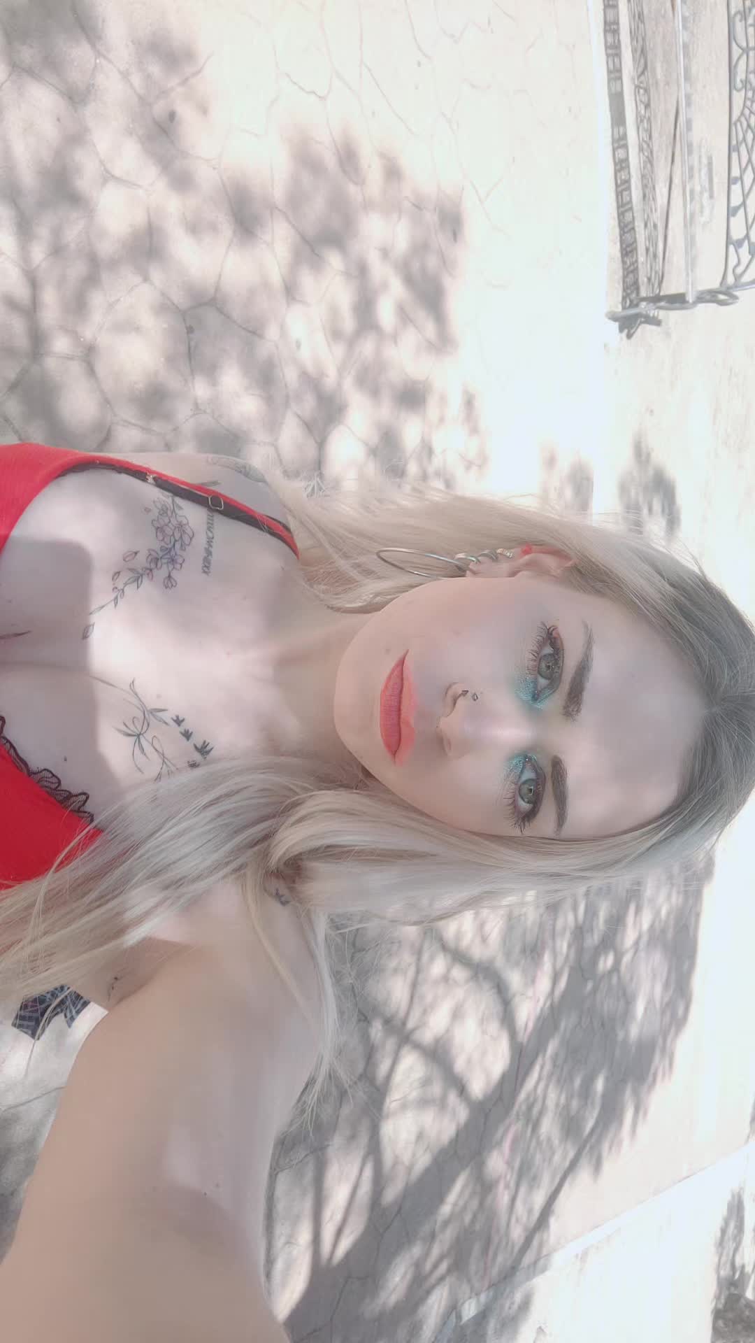 @LuciaMadreDeUnCachorroLobo