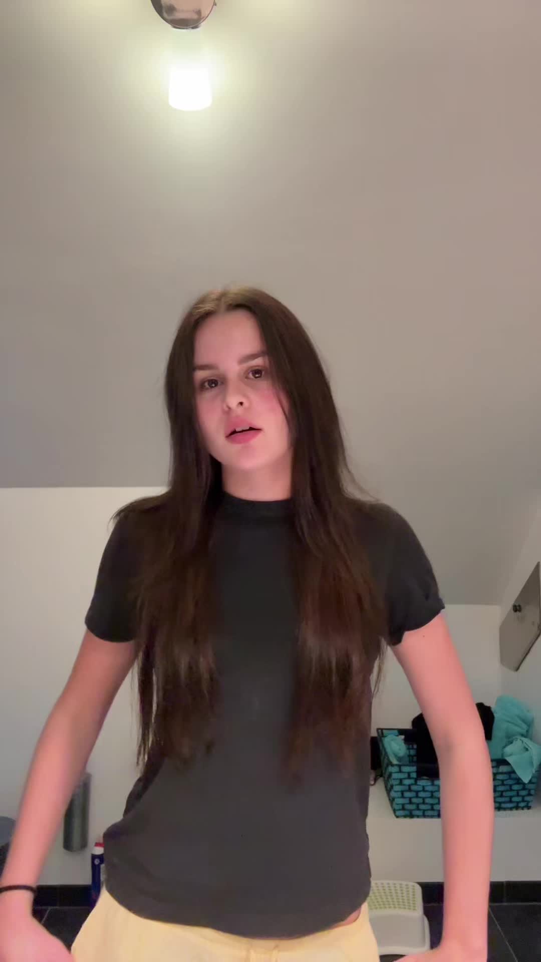 @Milla🇩🇰