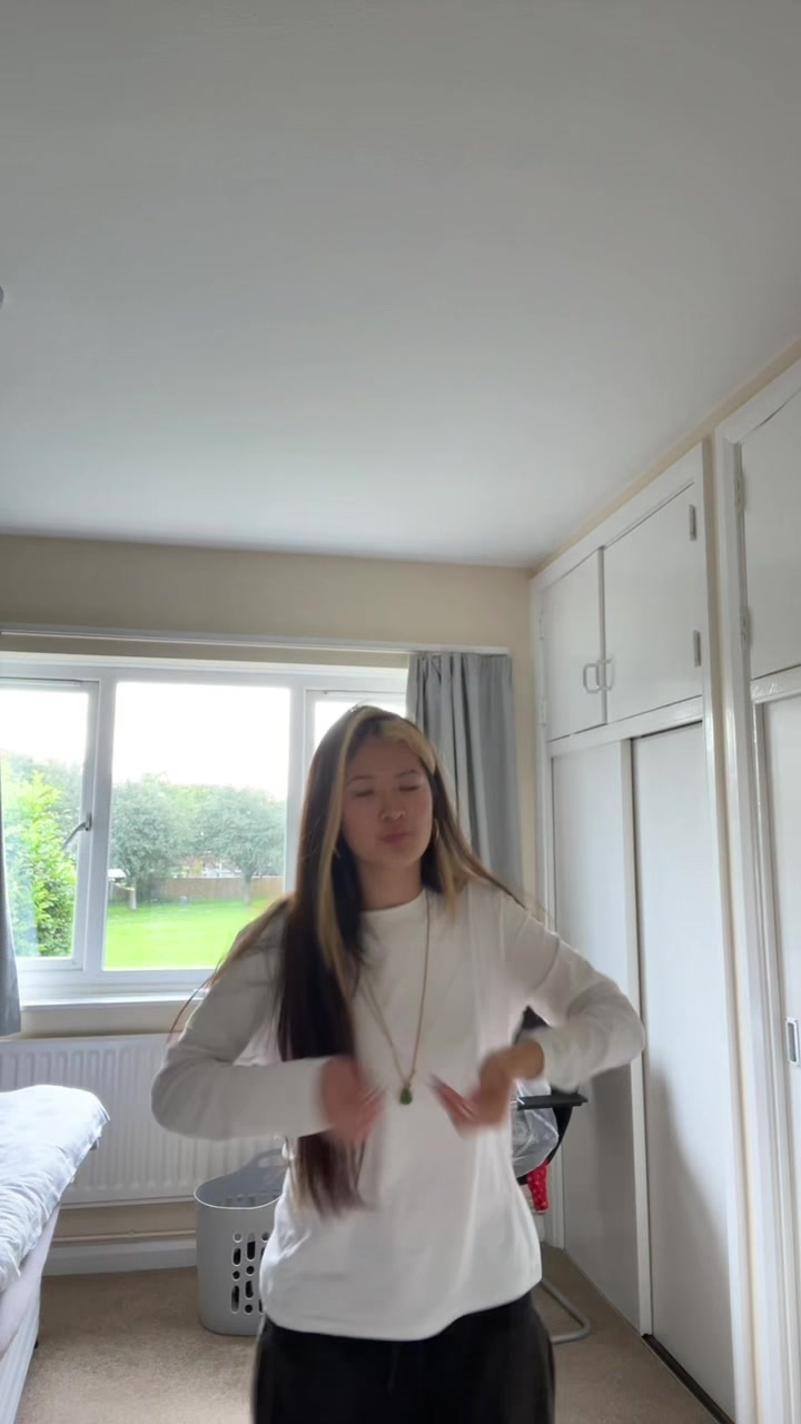 @rzyy715