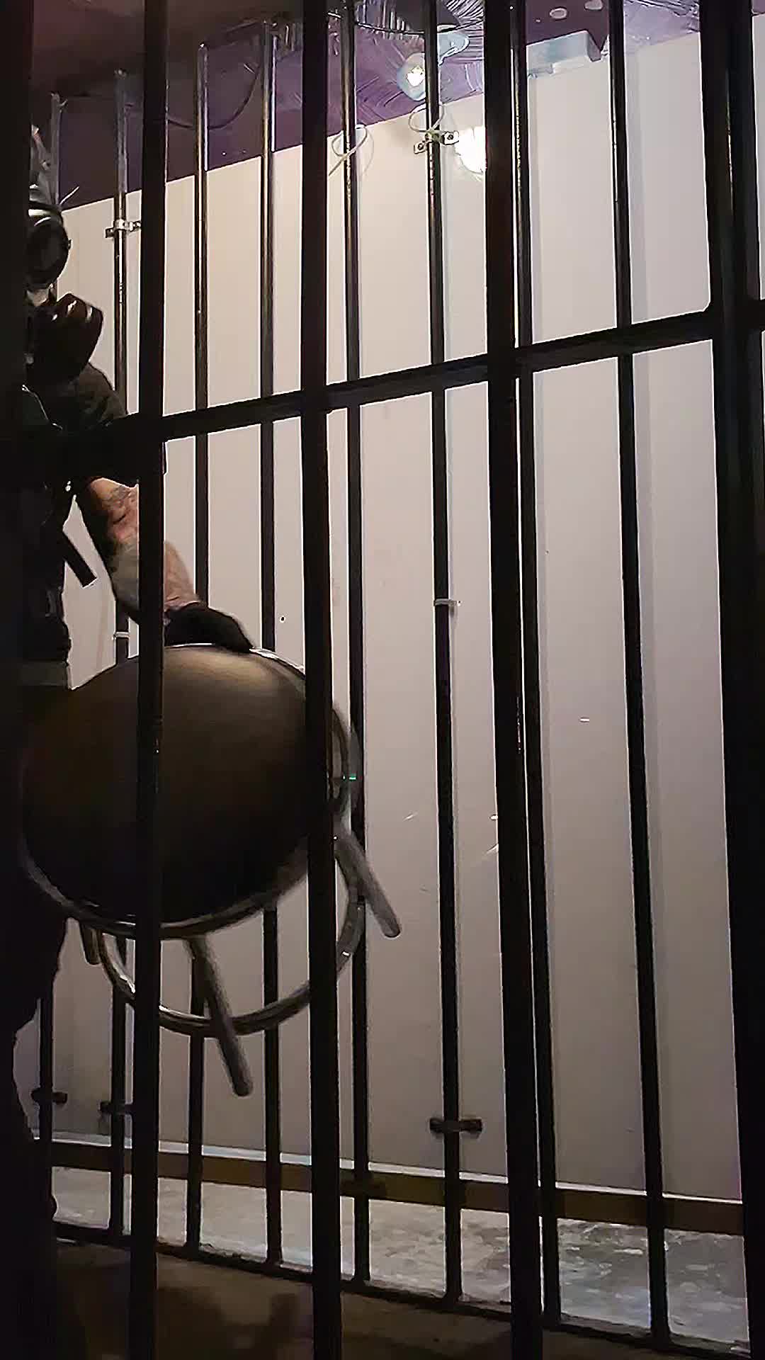 @MrG__