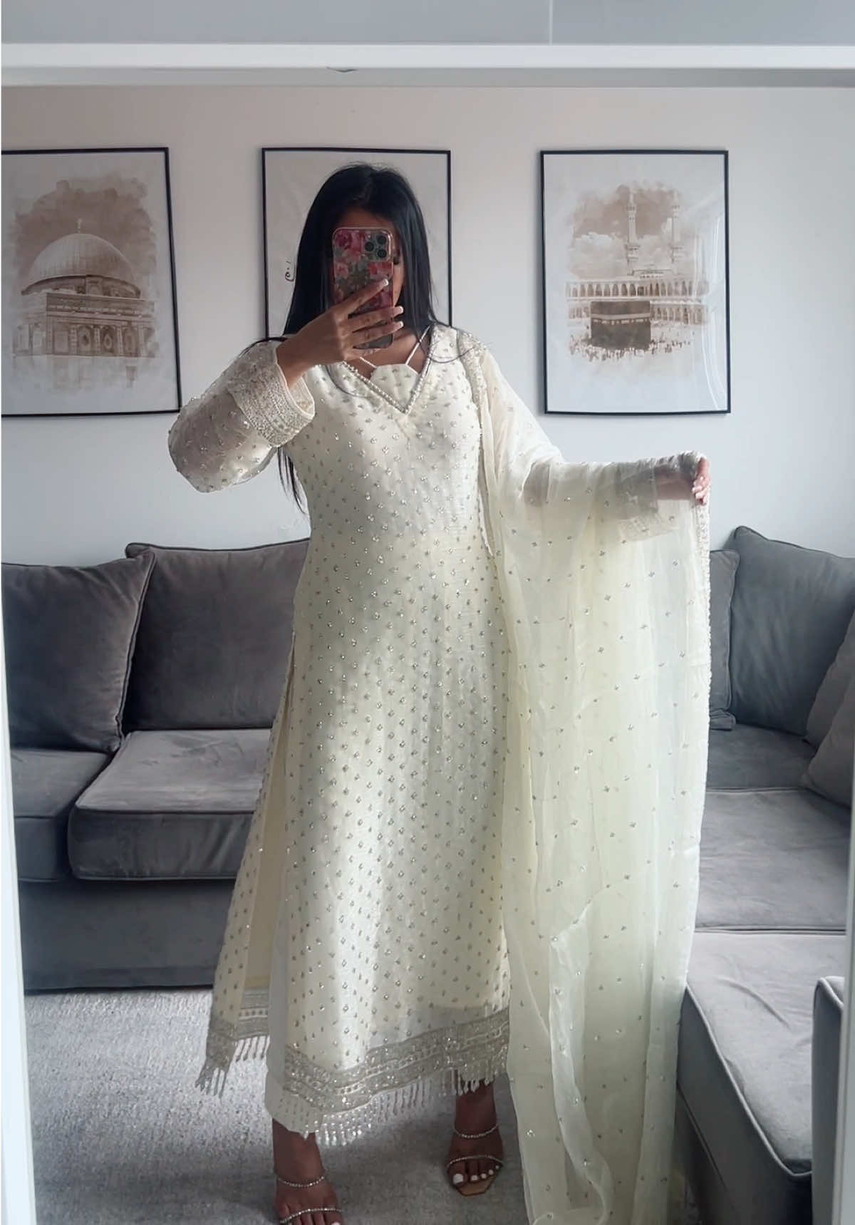 @PretByAziza
