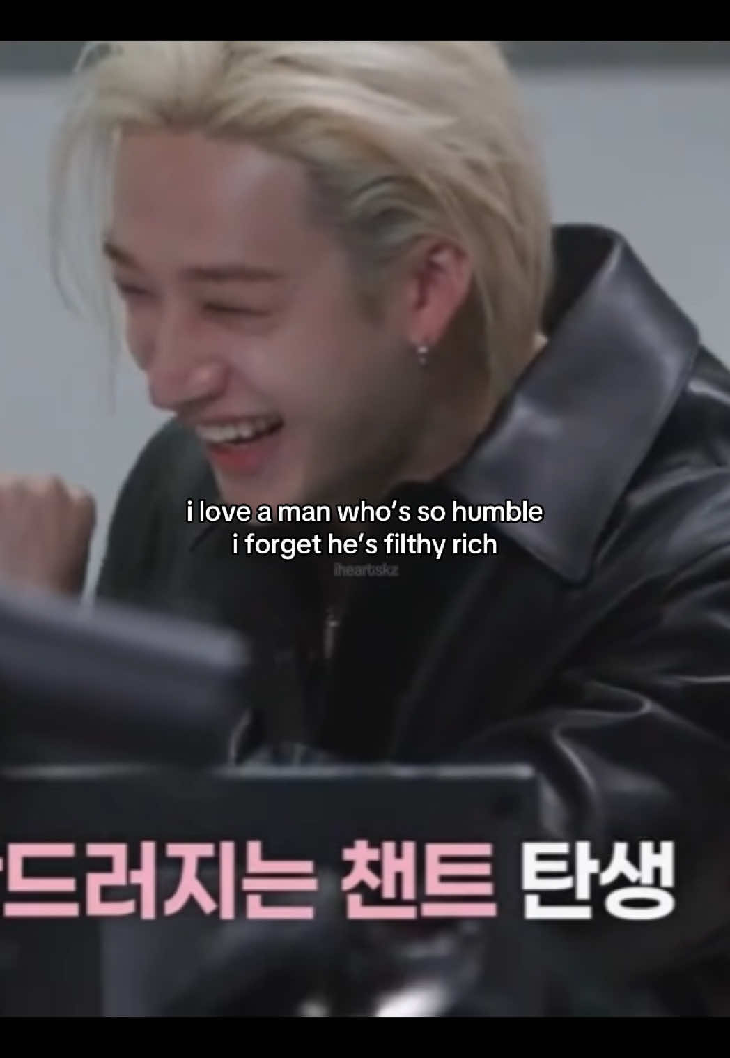 @𑣲 iheartskz ᢉ𐭩
