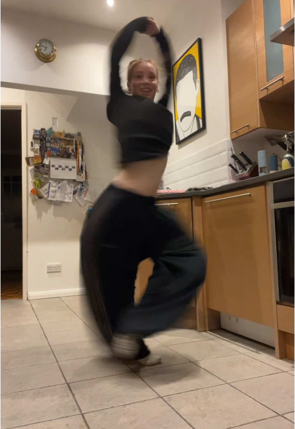 @keziamortimer