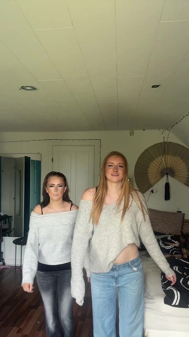 @🦄