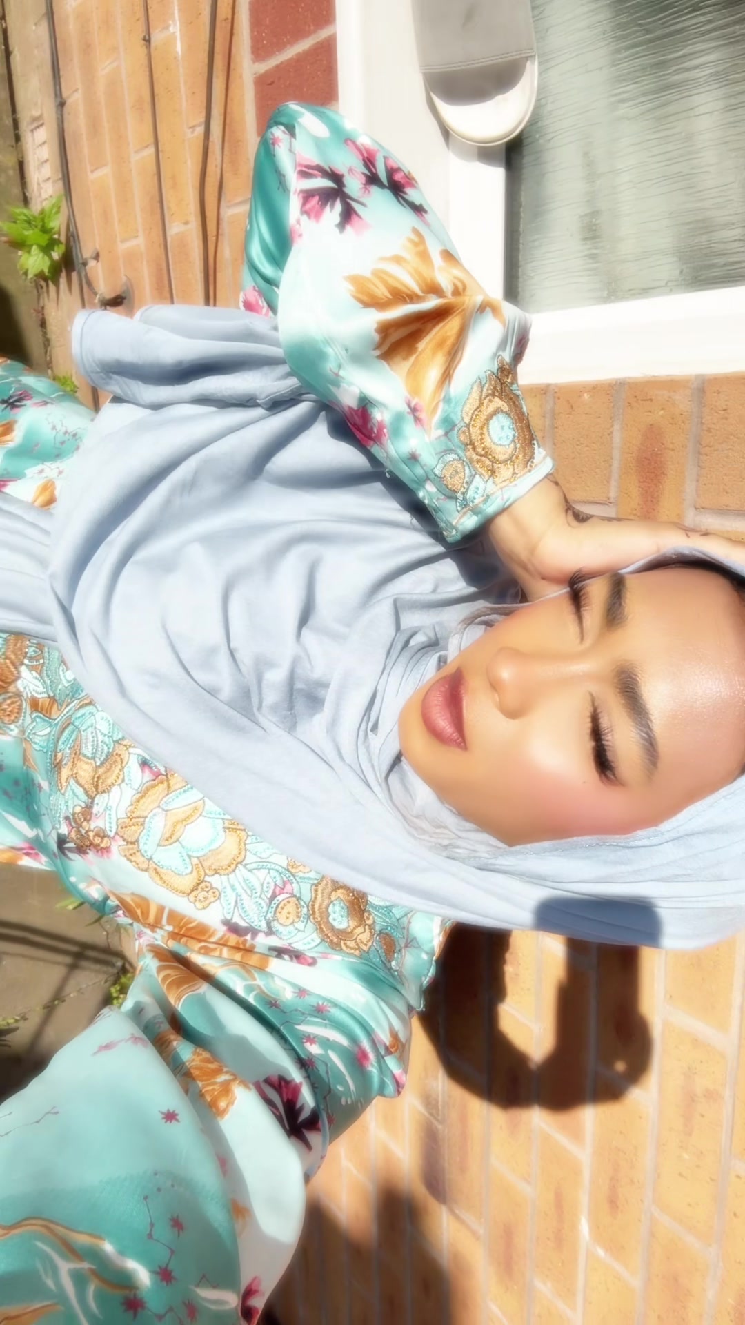 @𝒯𝓇𝒾𝓃♡︎