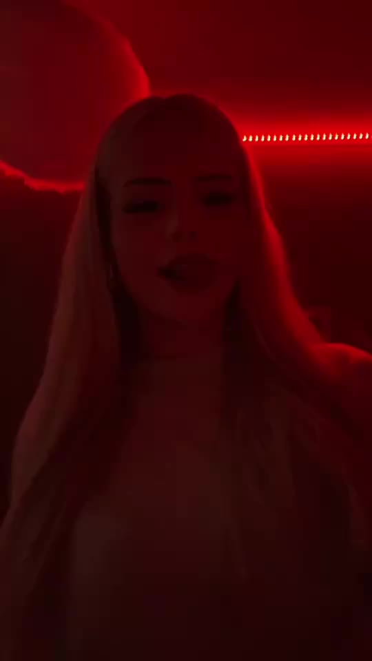 @𝓐𝓵𝓿𝓪 𝓼𝓪𝓵𝓸𝓶𝓮