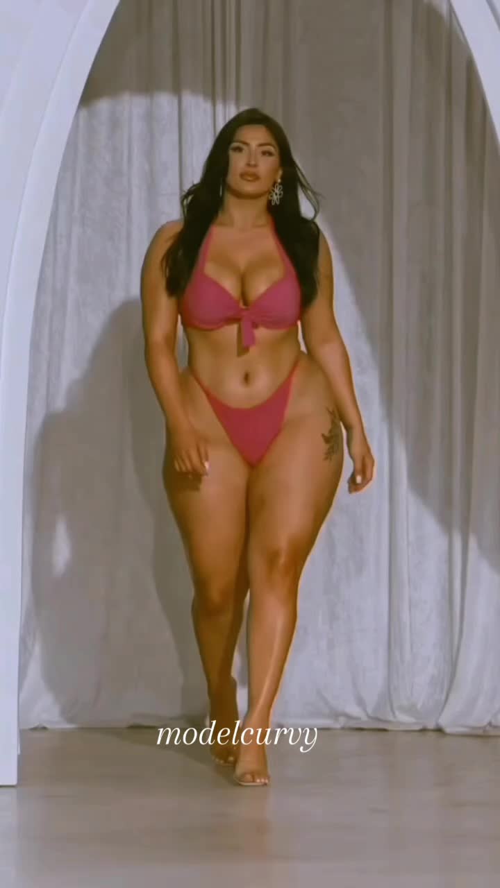 @modelcurvy