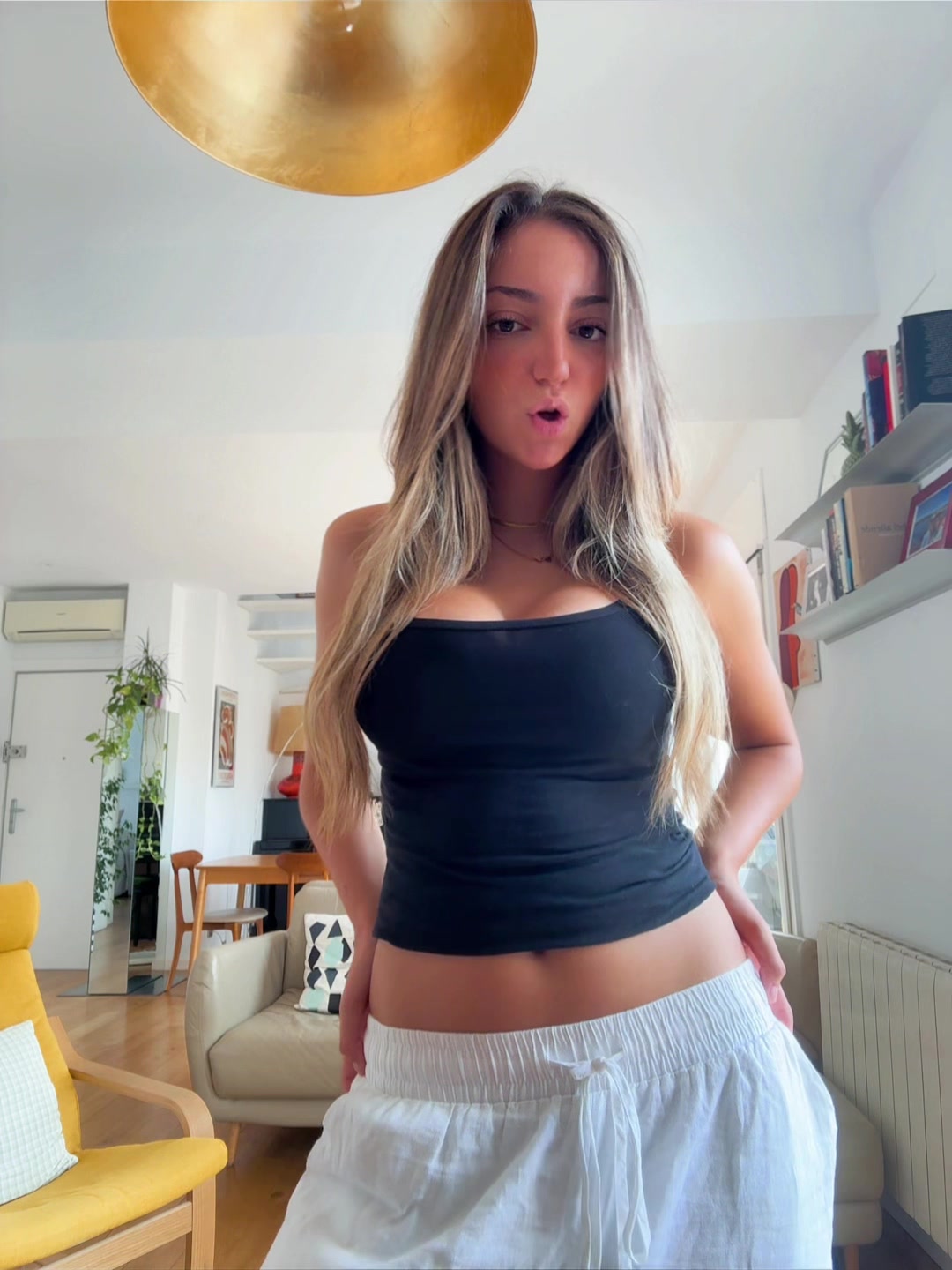 @chloediez_
