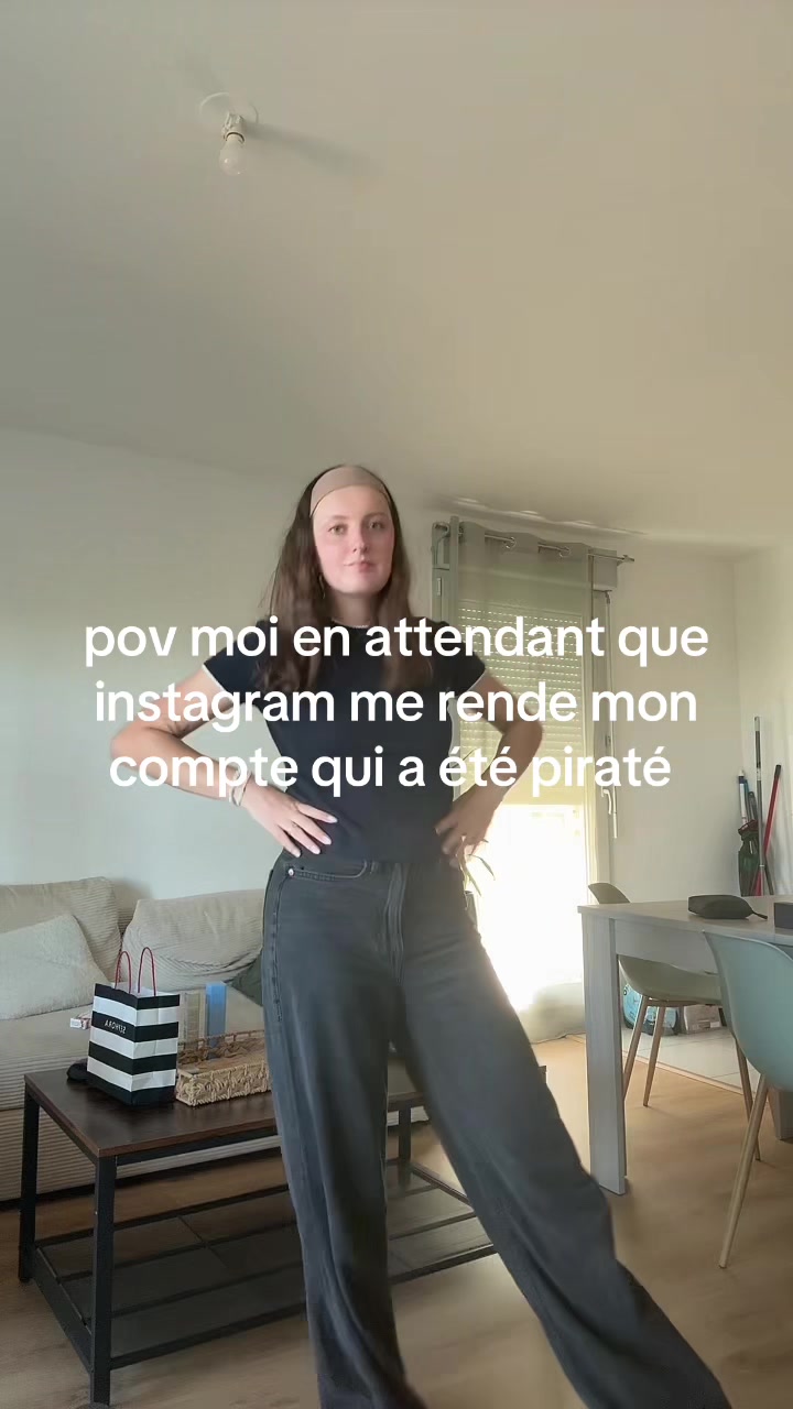 @Lorine ✧ ✰
