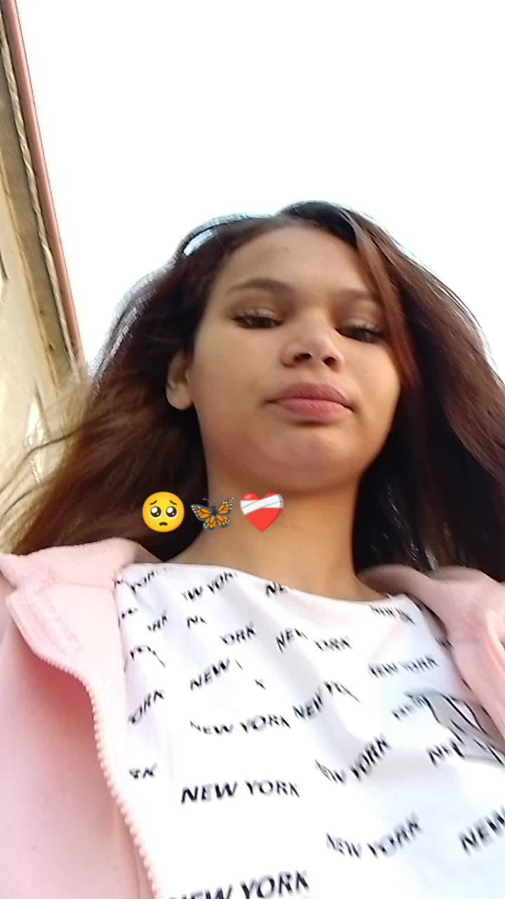 @v&aring;&ntilde;&euml;śk&auml; 🥹🦋🫶