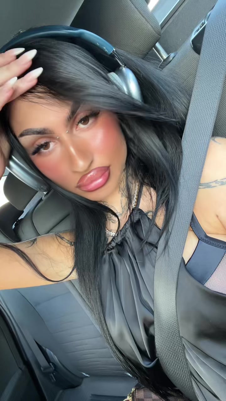 @Margaux 🖤