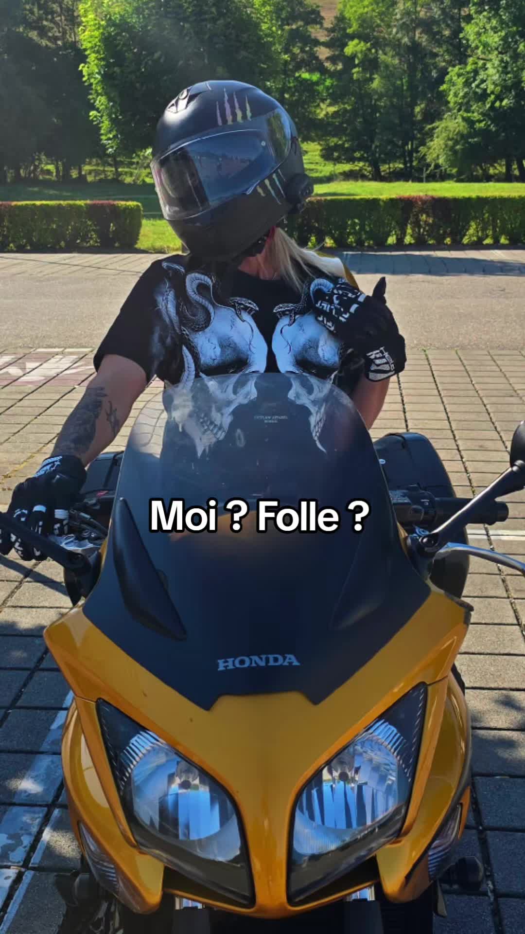 @🏍  ꧁ 𝓥 𝓲 𝓴 𝓲  ꧂ 🦄