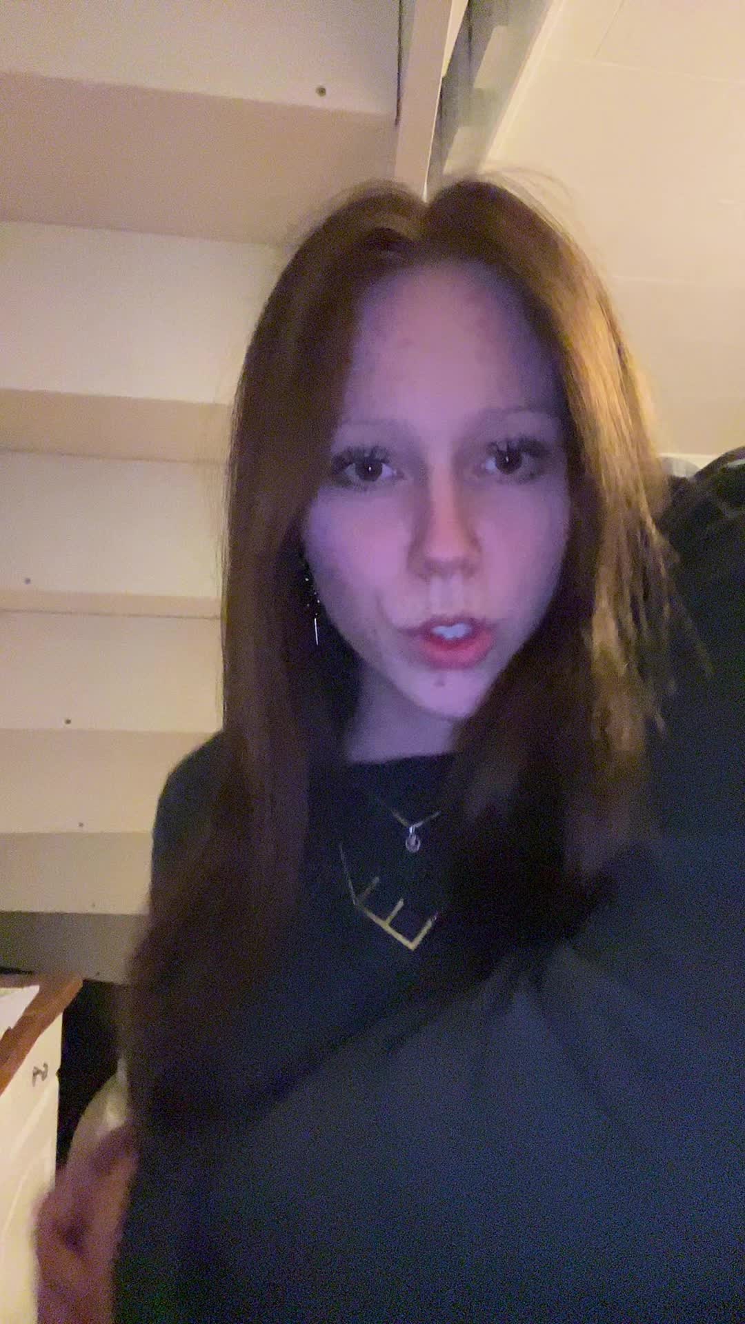 @𖣂︎