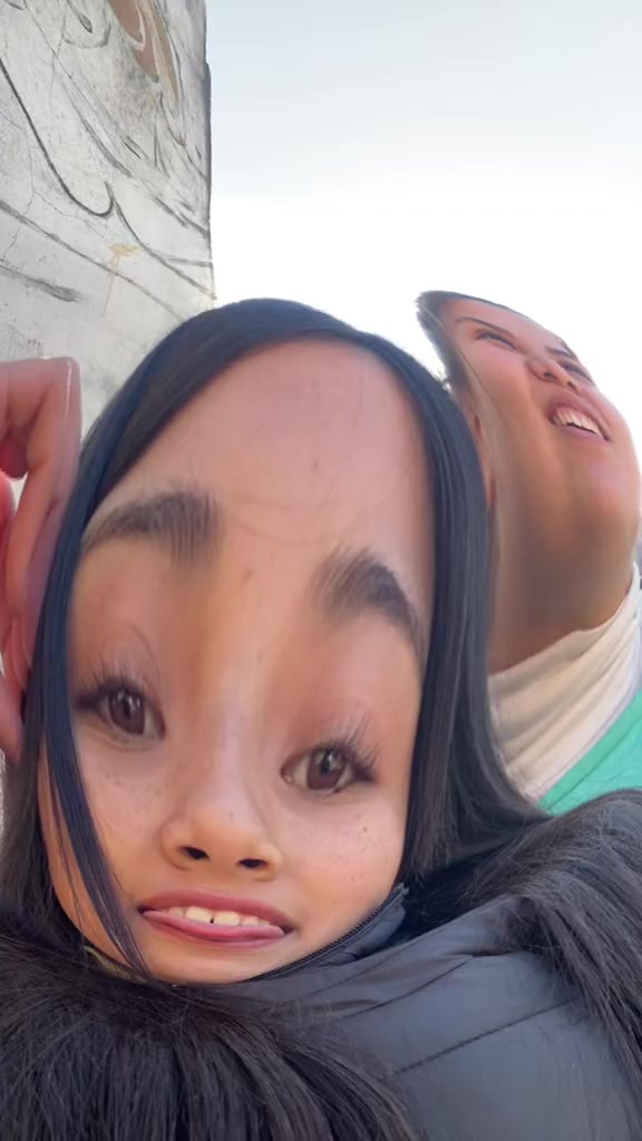 @𝓶