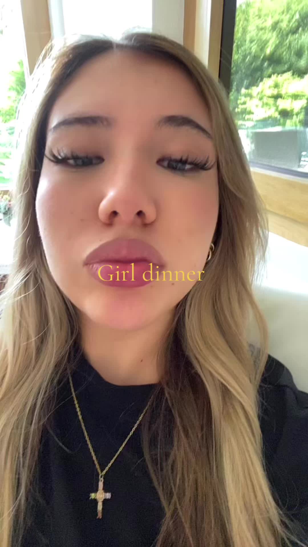 @Elissa 🪽