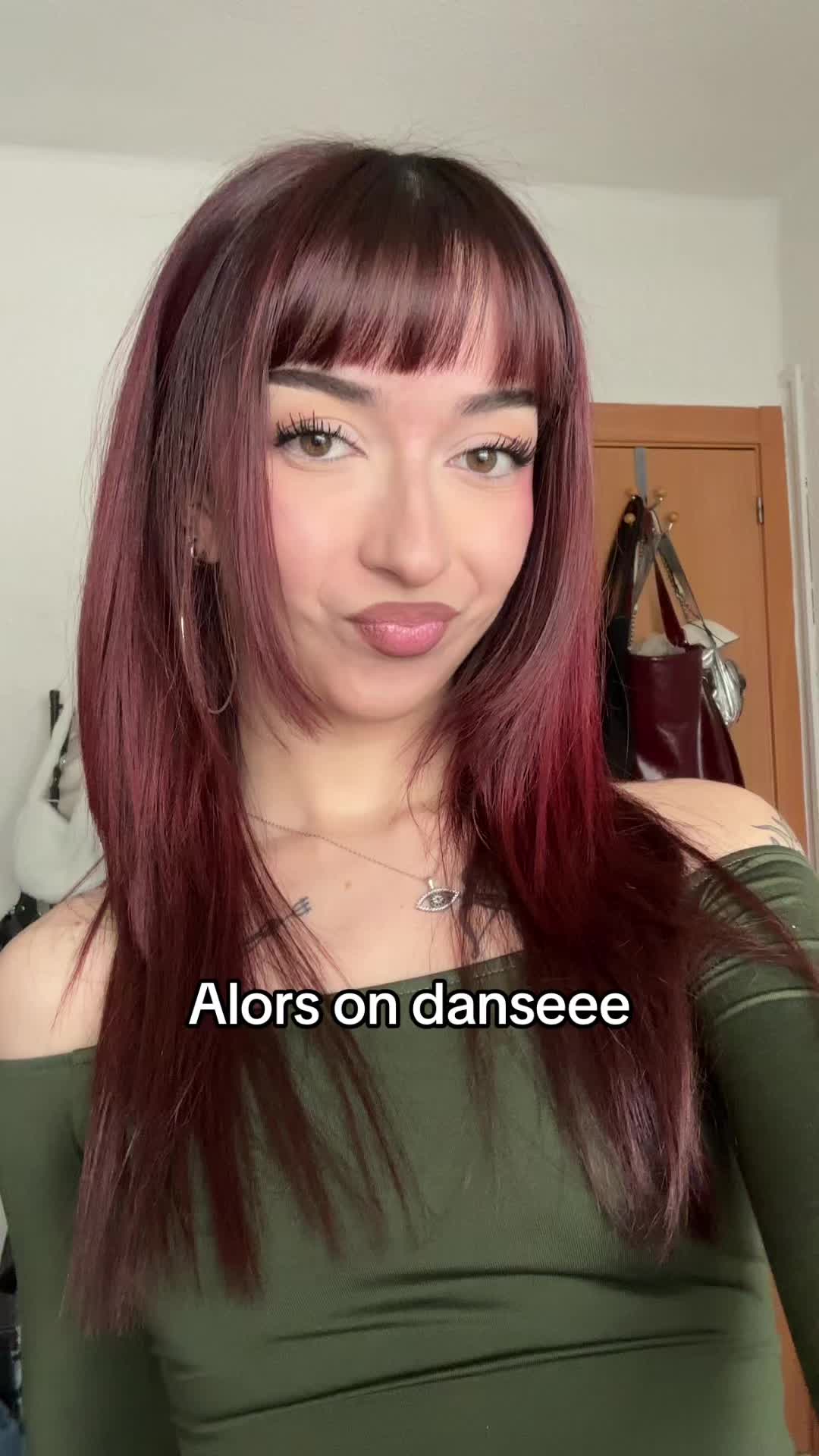 @Dela