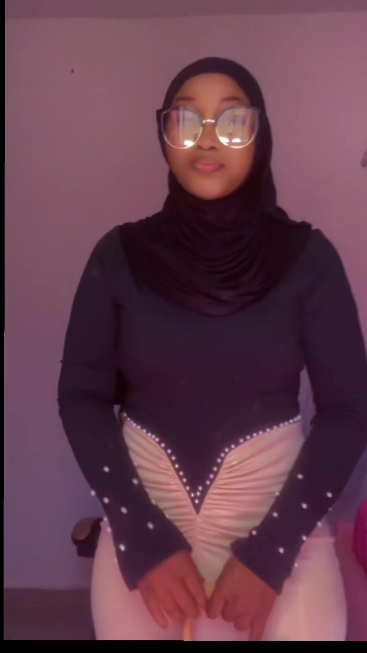 @Halima_09