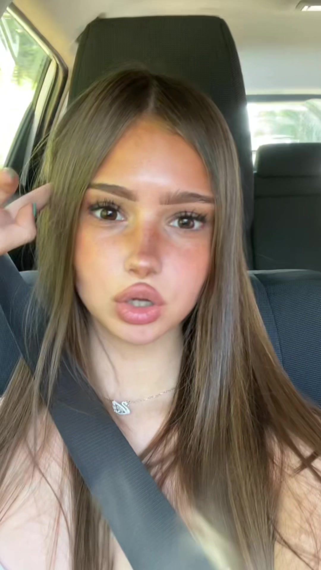 @𝐮𝐥𝐢𝐢