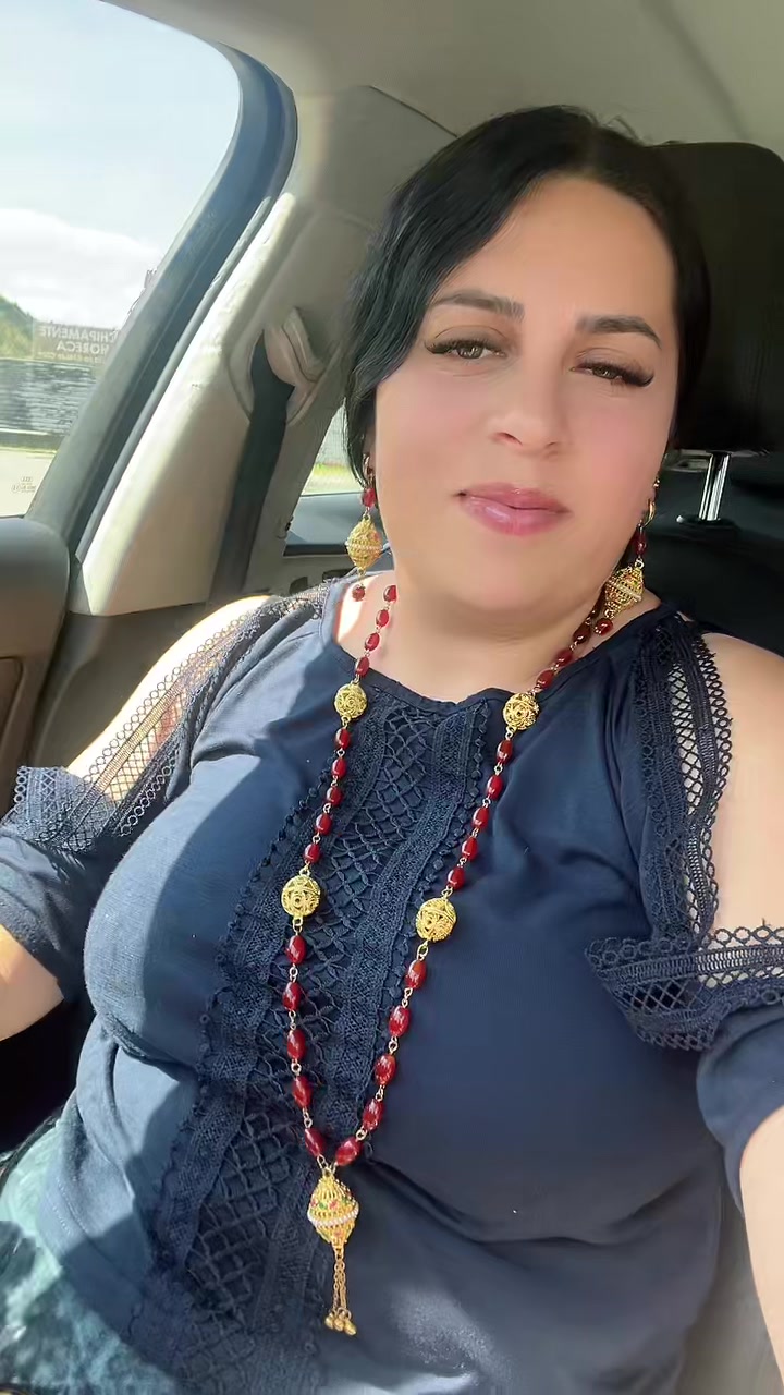 @Nadia bibi28