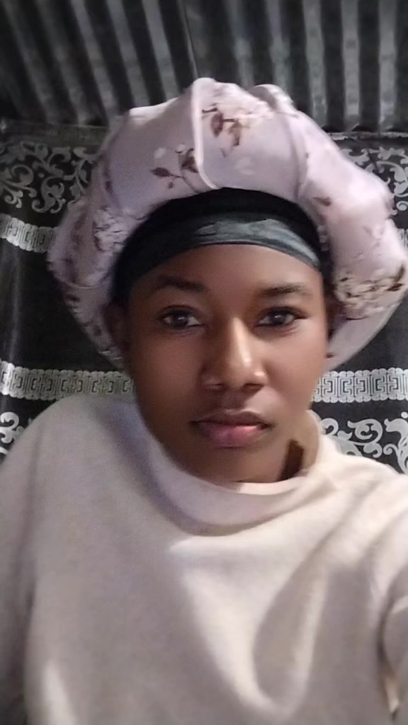 @Ms Getrud Nandi...🥰🫂