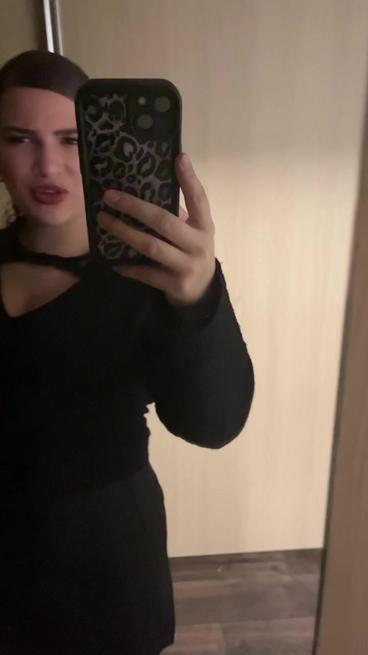 @emmacarena