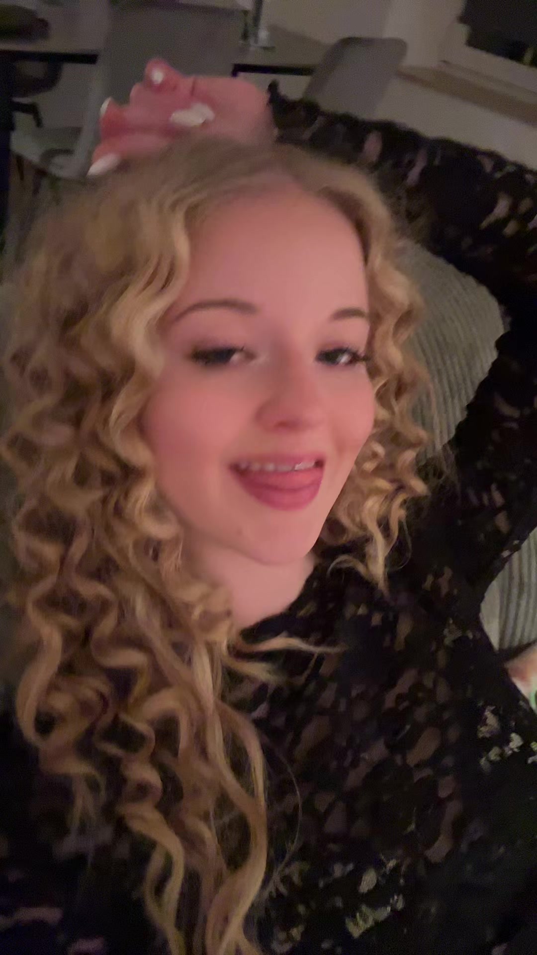 @YourDreamWife