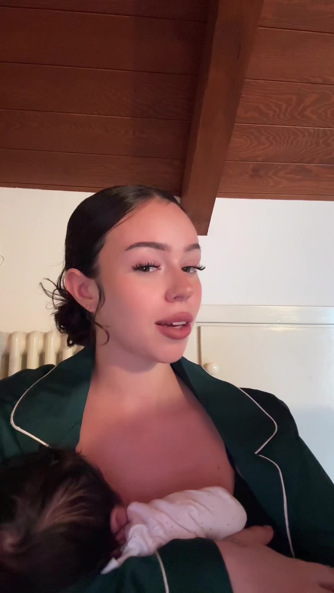 @laura