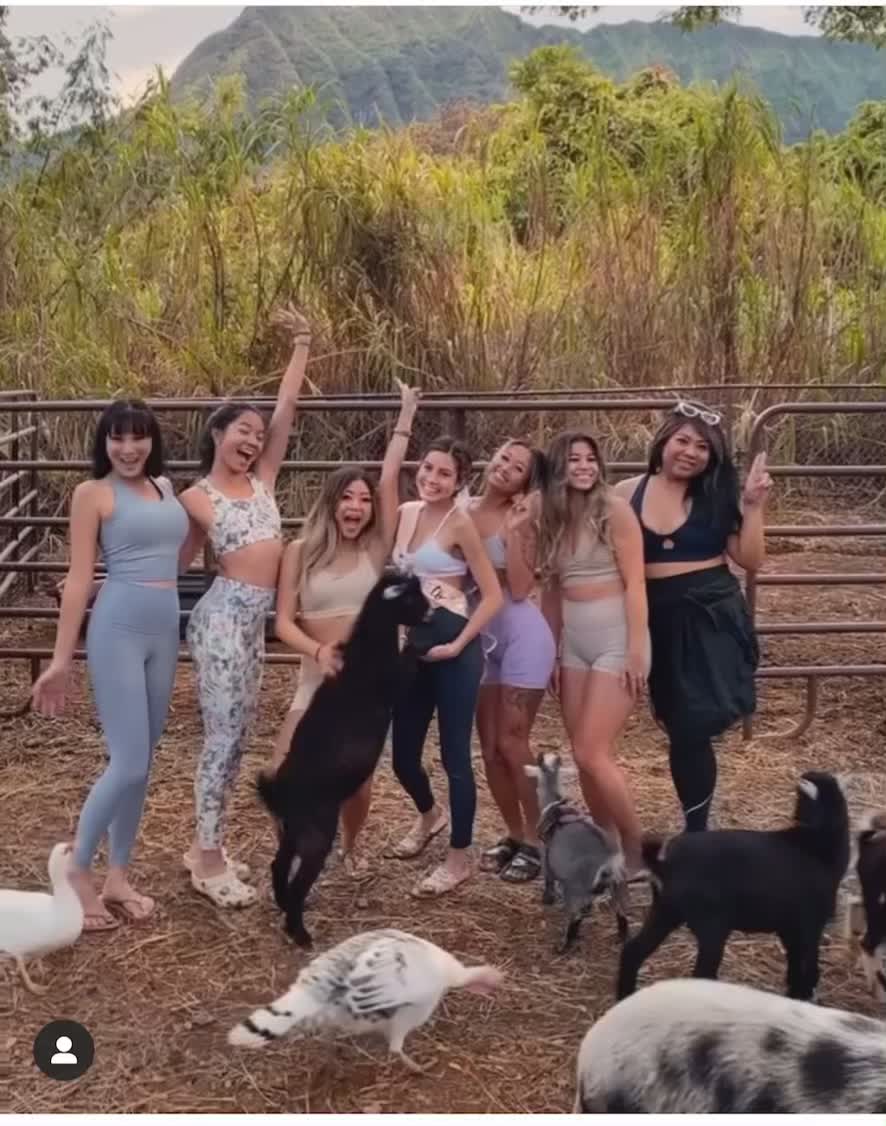 @Alohagoatyoga
