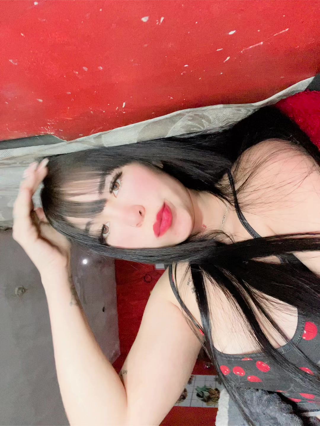 @𝐿𝑦𝑦𝑛💋