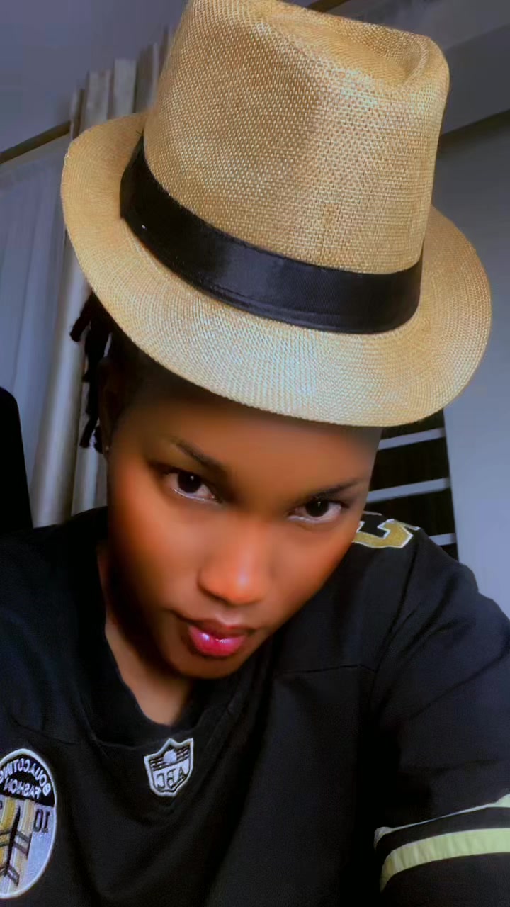 @Soniah_Empress👑