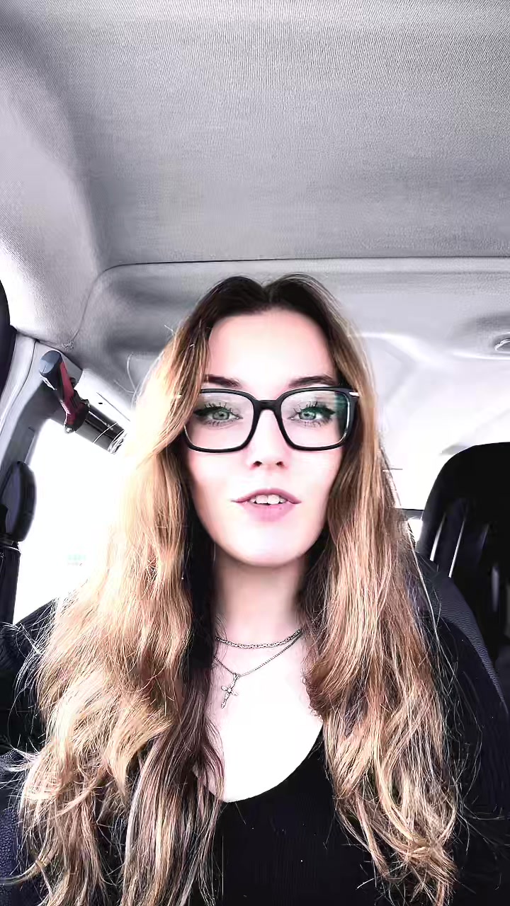 @Alexandra Magicová