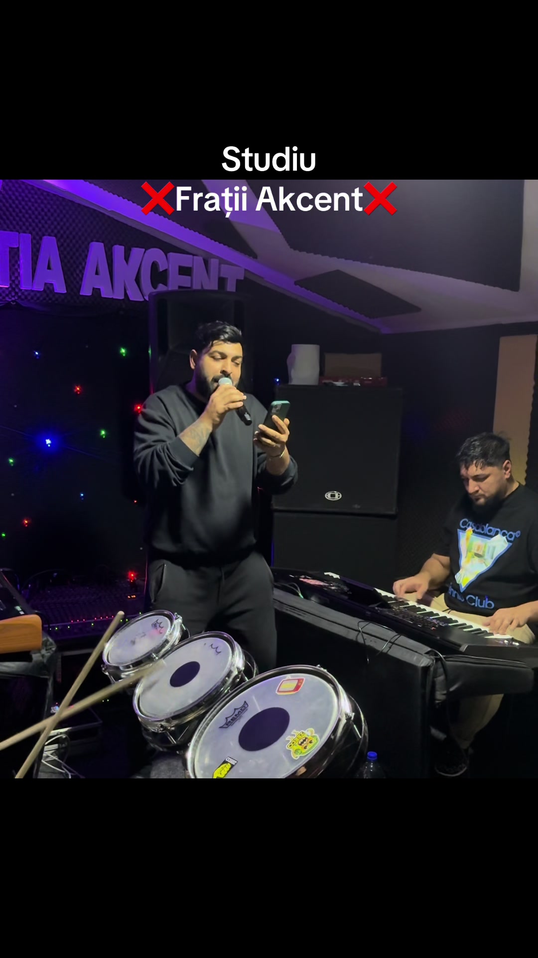 @Frații Akcent 🎤🎶