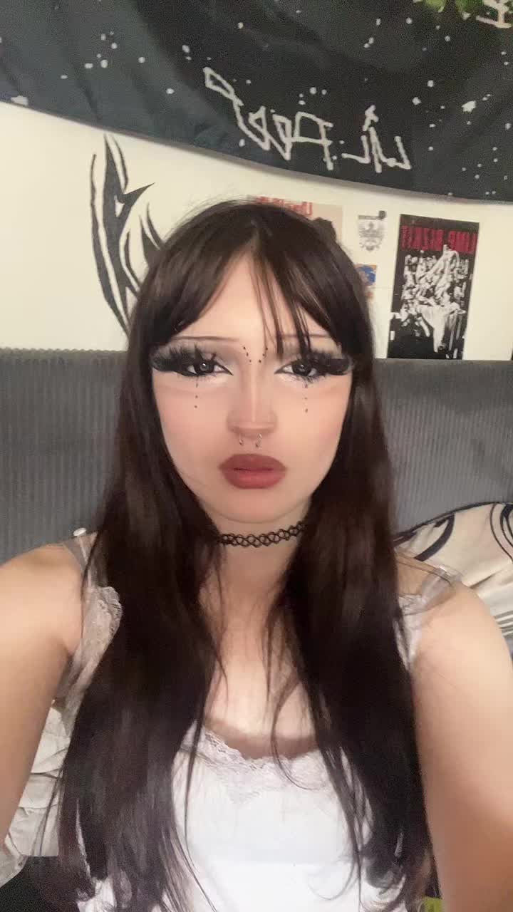 @sabrina🦇
