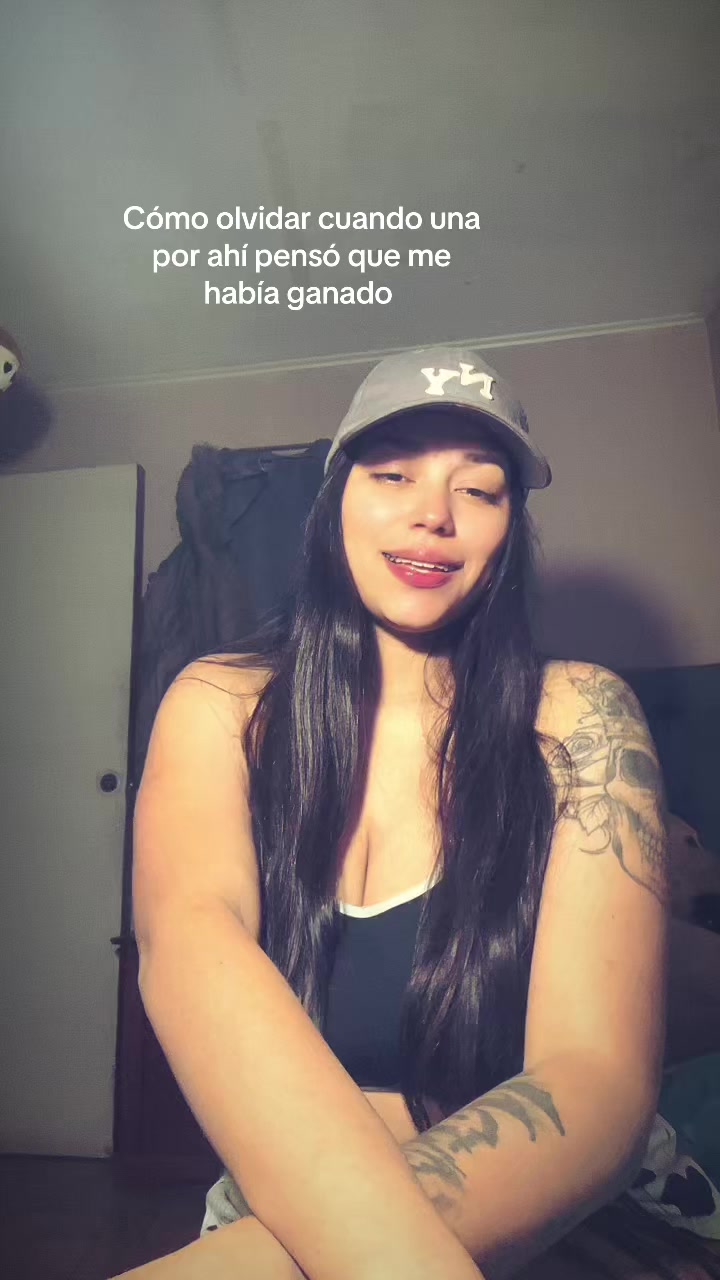 @Majo🏳️🌈