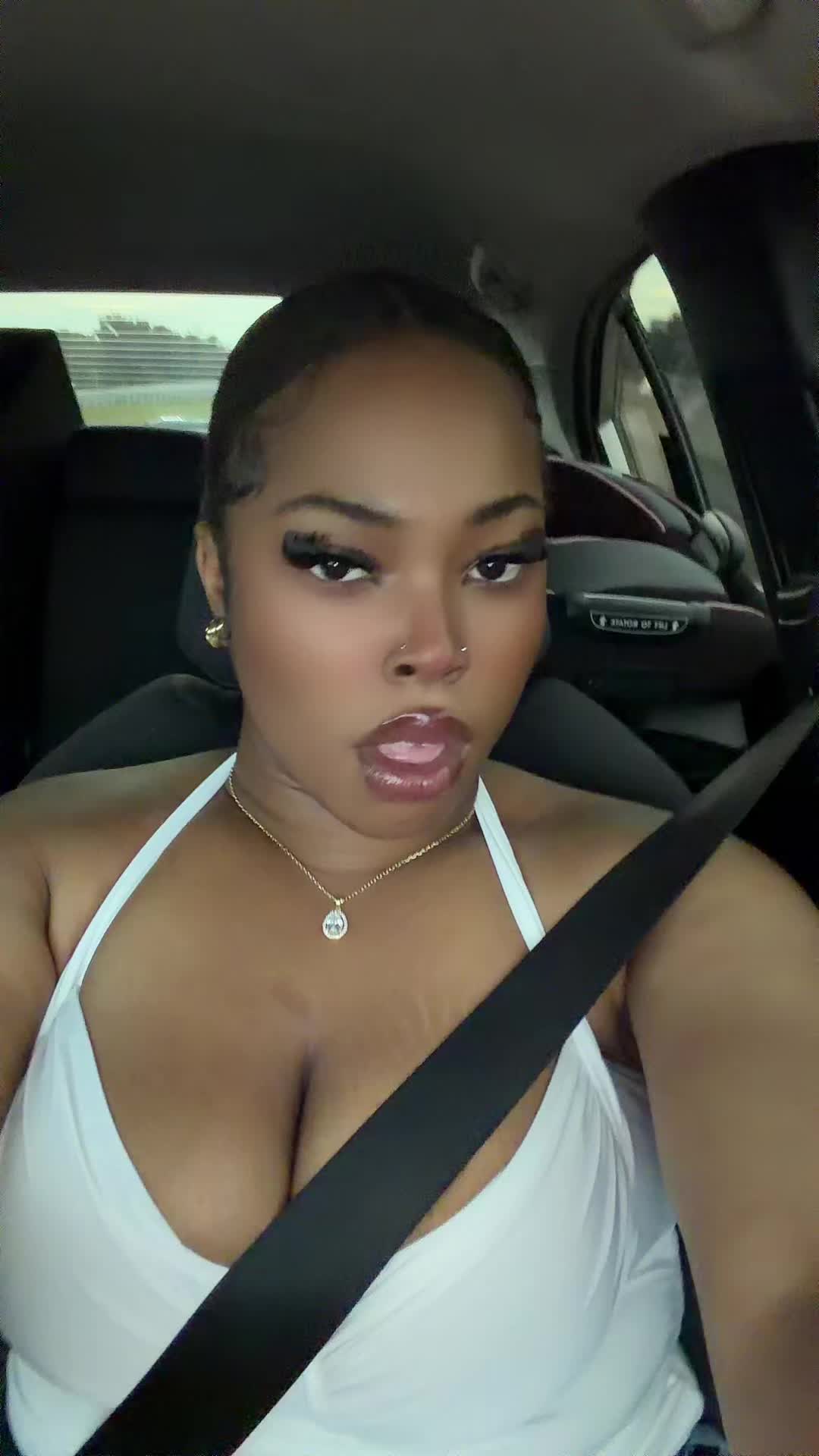@BEYONCÉ🩷