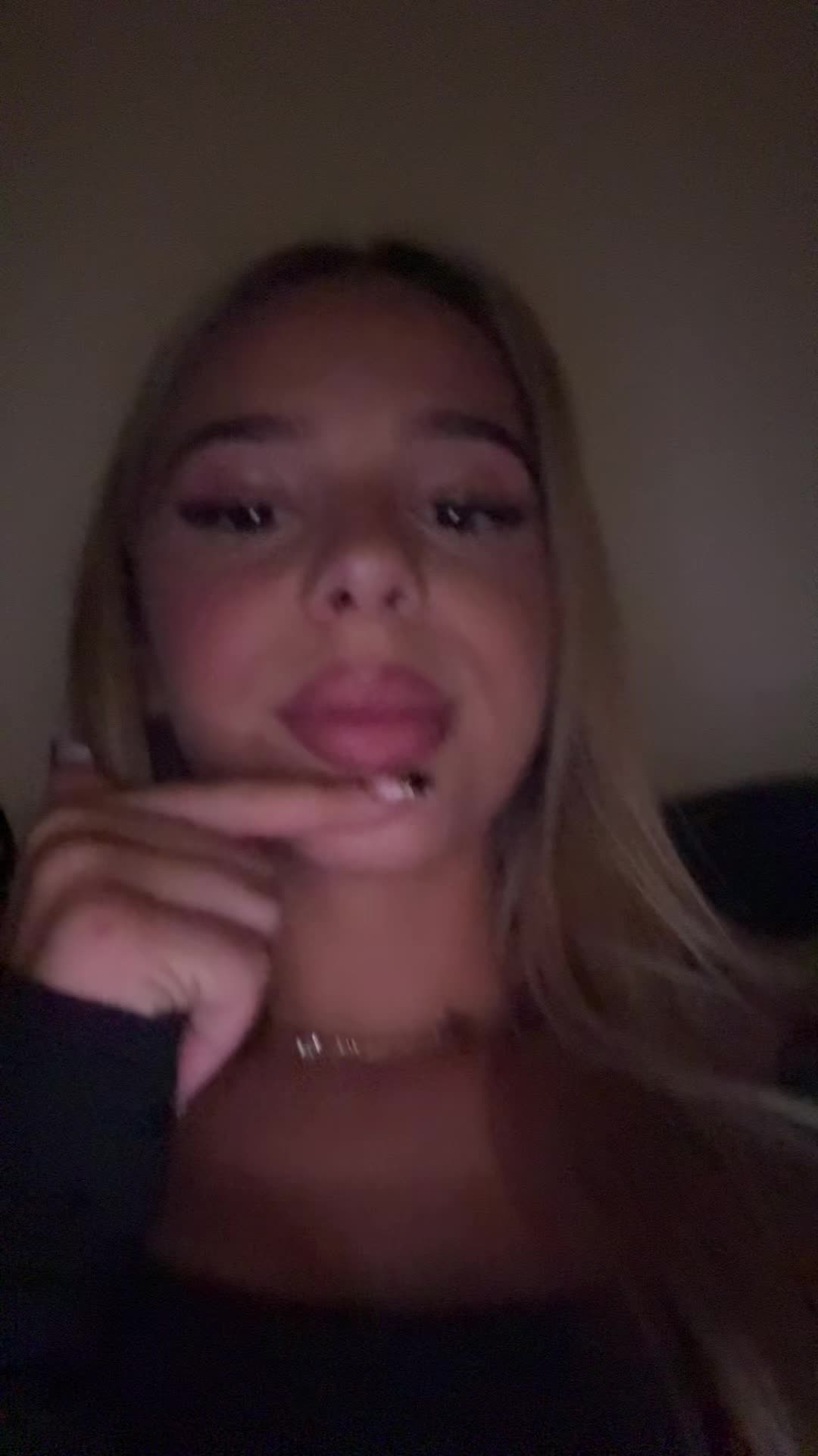 @98%
