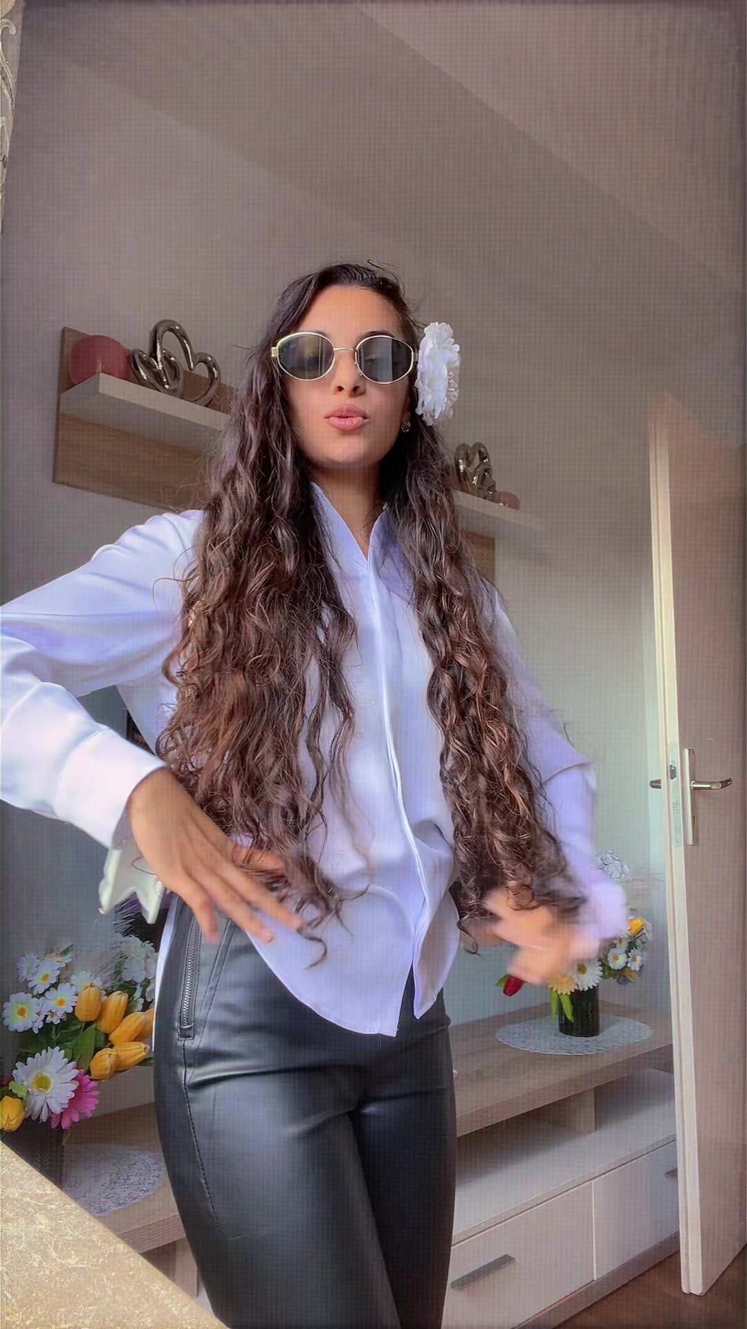 @𝓐𝓵𝓮𝔁𝓪𝓷𝓭𝓻𝓪🤍👩🏽⚕️🩺