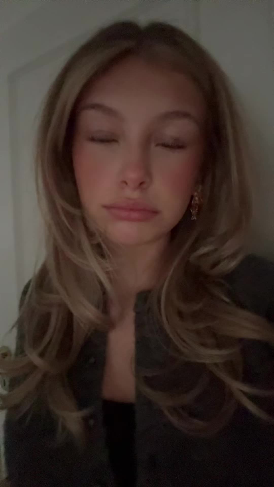 @Victoria