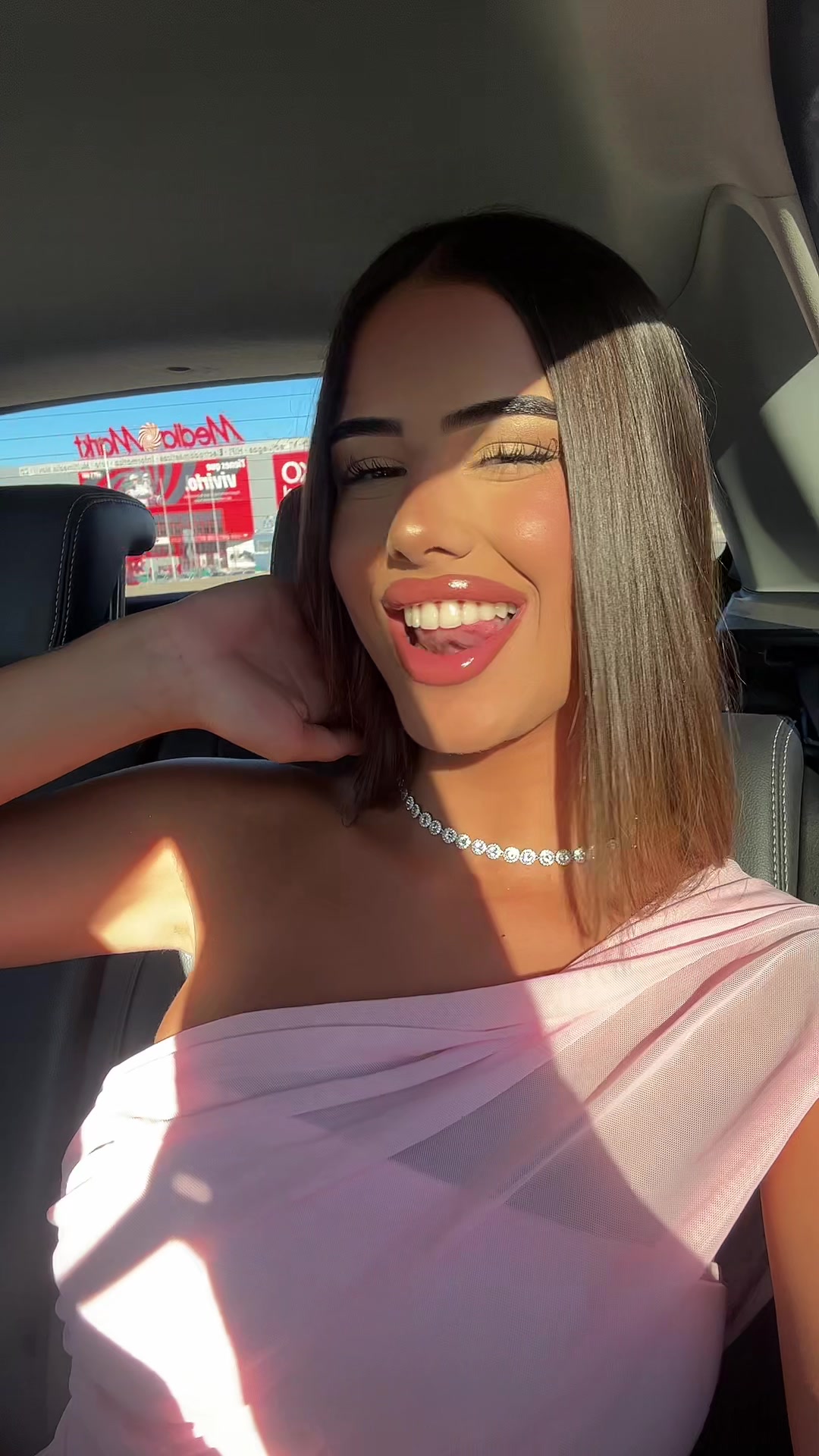 @mellamoirenita