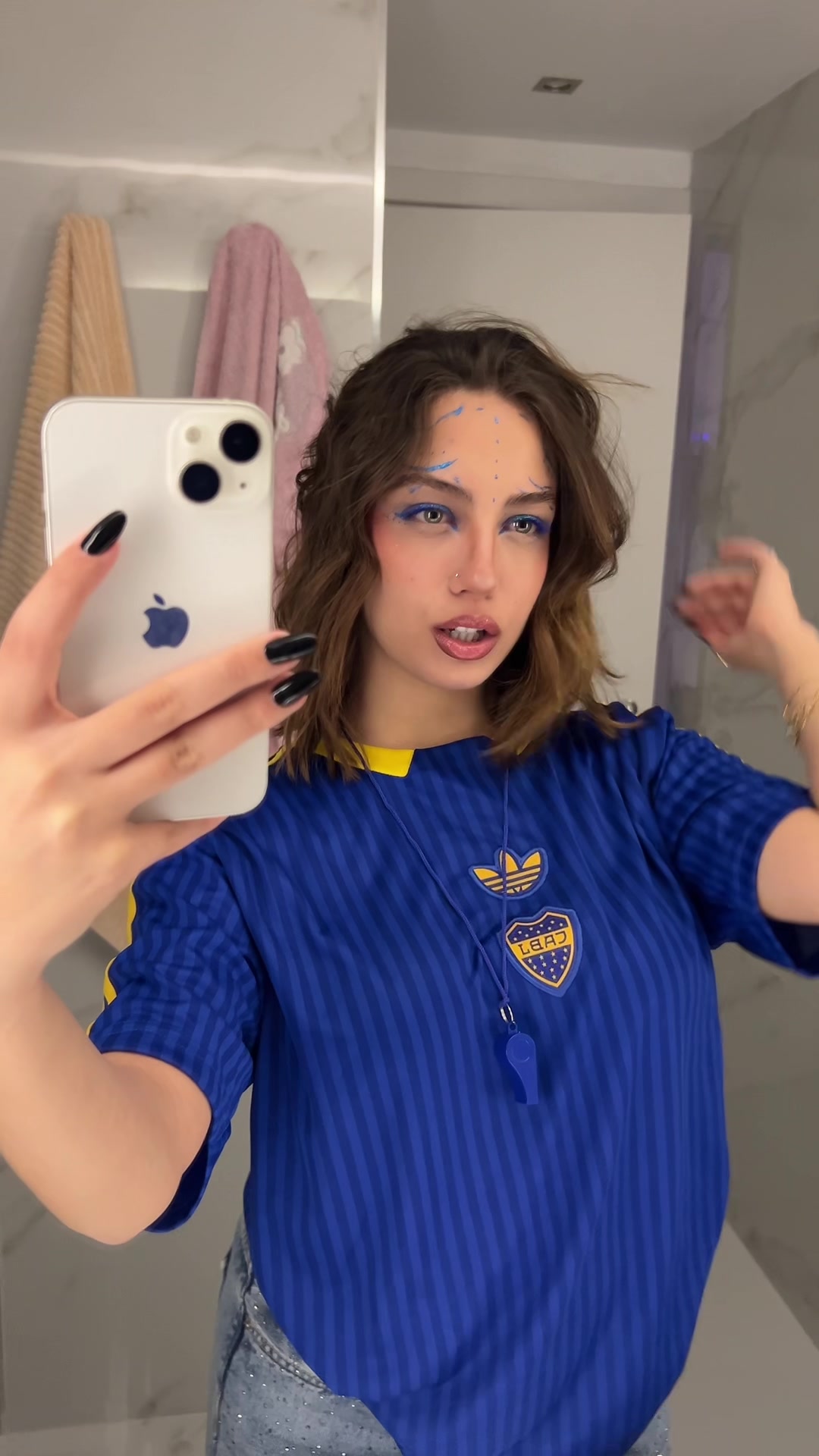 @dilvoi.chrisi