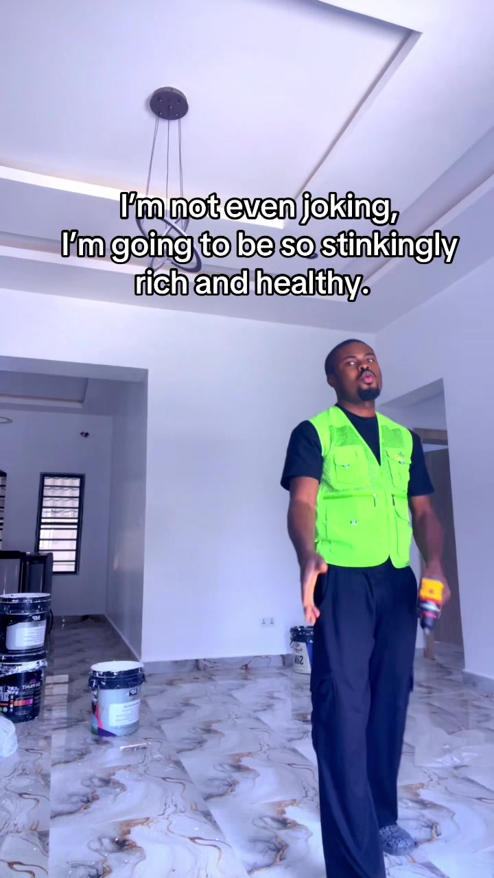 @iamphellumi