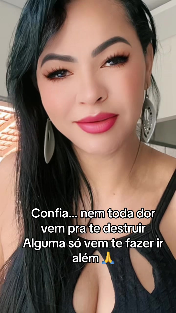 @ROS&Acirc;NIA_STUDIO