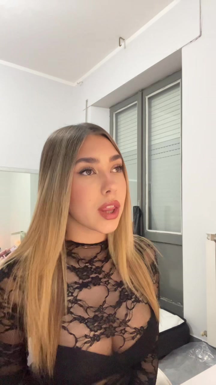 @Denisa🎀