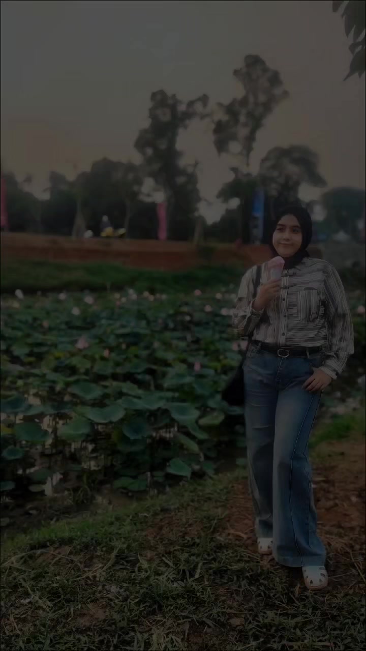 @Risya