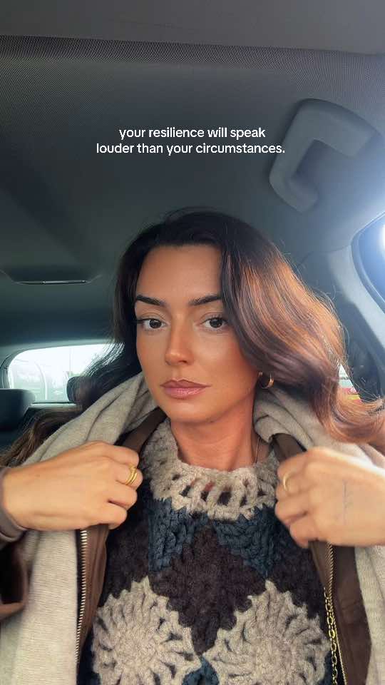 @Charlottestoryx