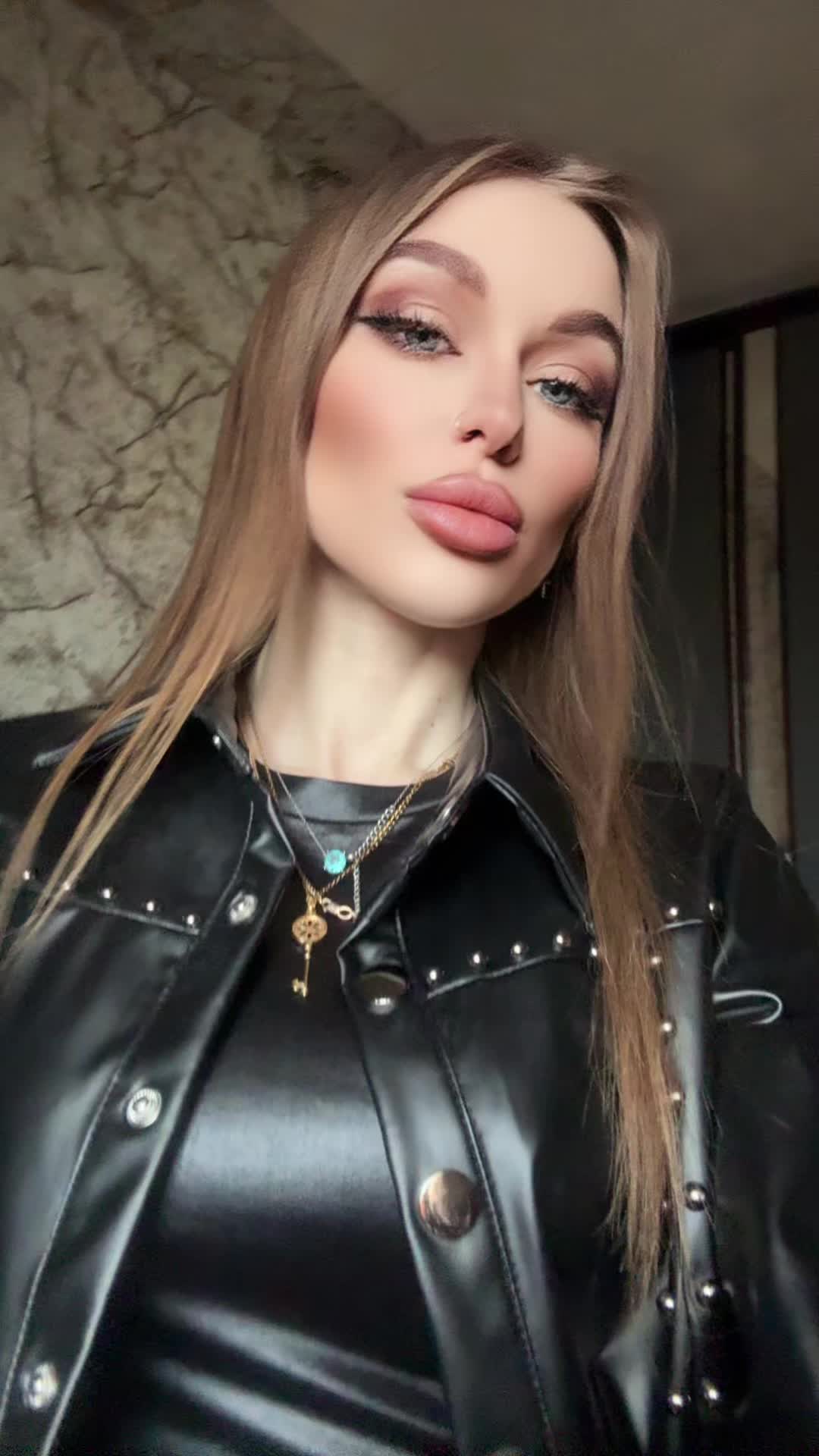 @_missmia___