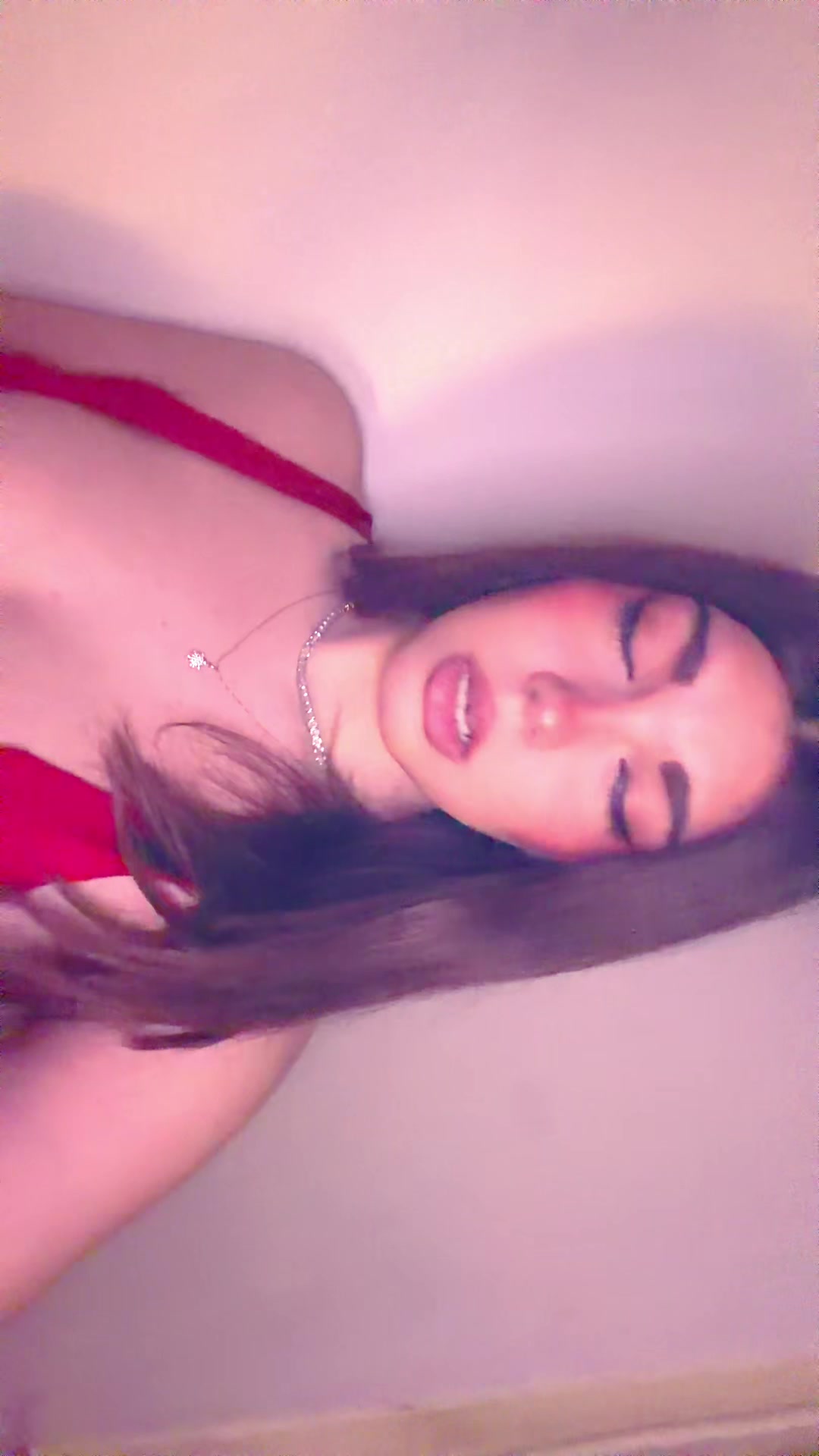 @ale👸🏽