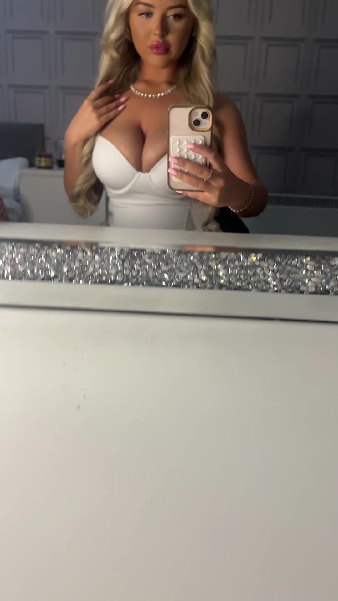 @Brookeyb